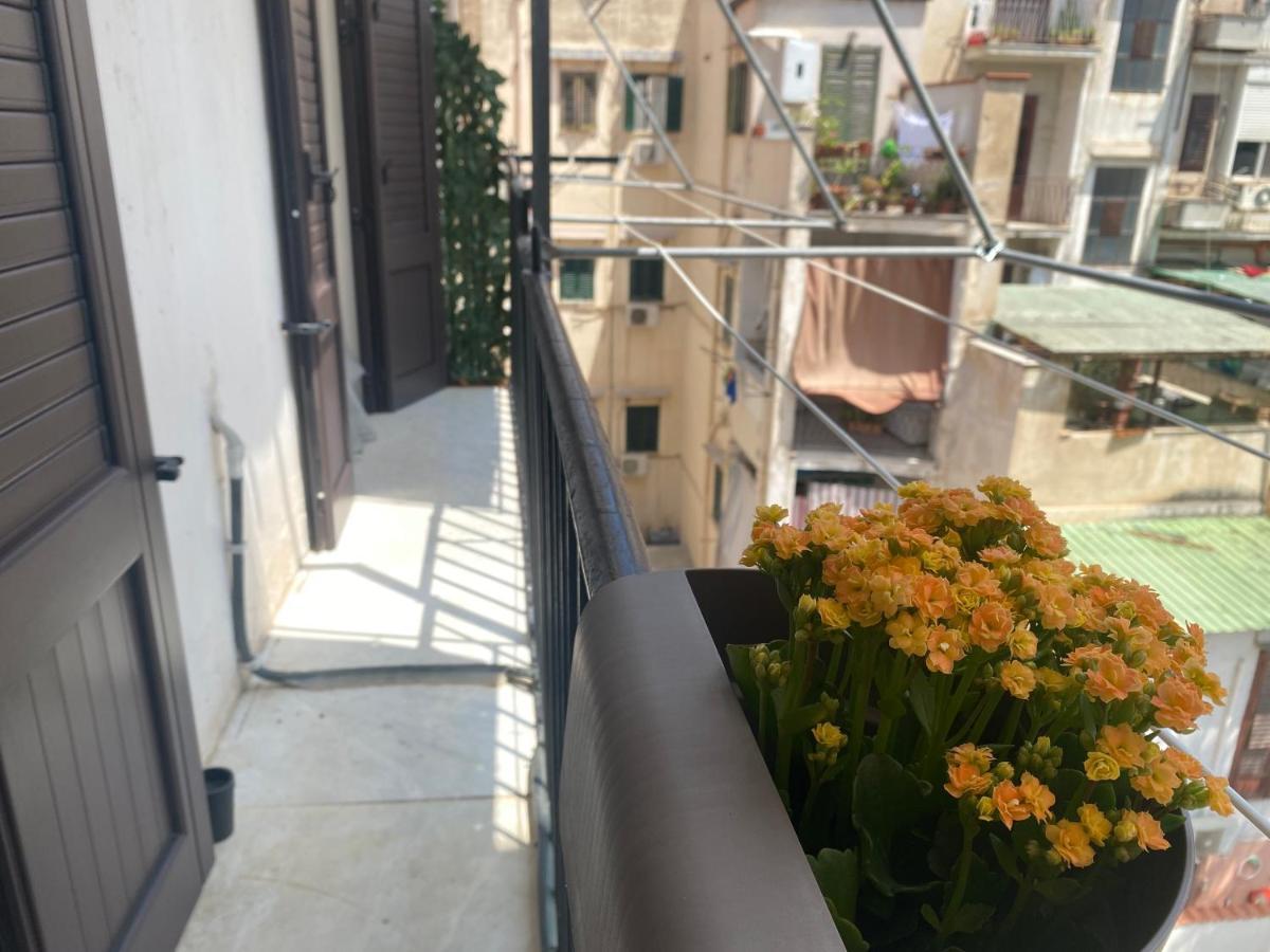 Al Civico 18 Apartment Palermo Luaran gambar